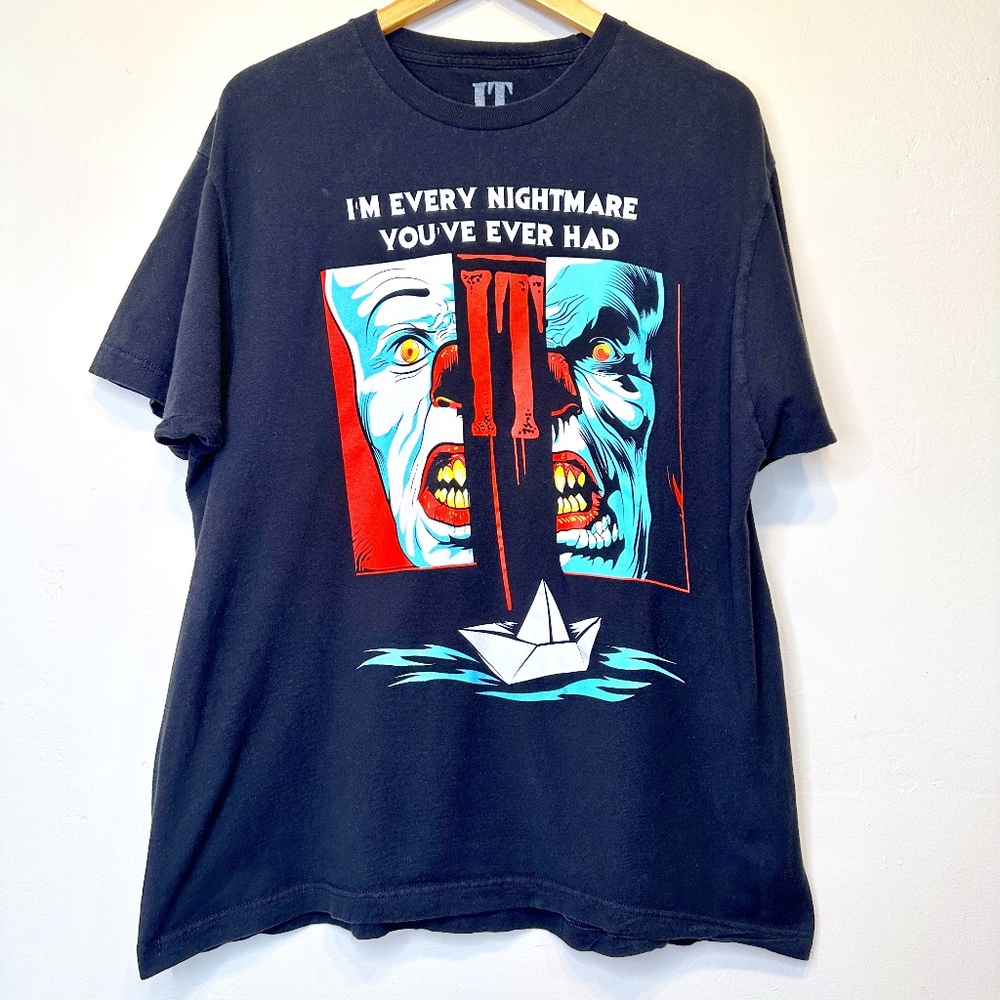 IT The Movie Two Faces Pennywise Graphic Logo Crewneck Short Sleeve Horror Tee - Picture 2 of 9